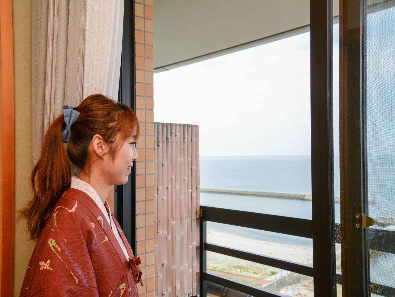 Watatsumino Yado Hotel Awaji Luaran gambar