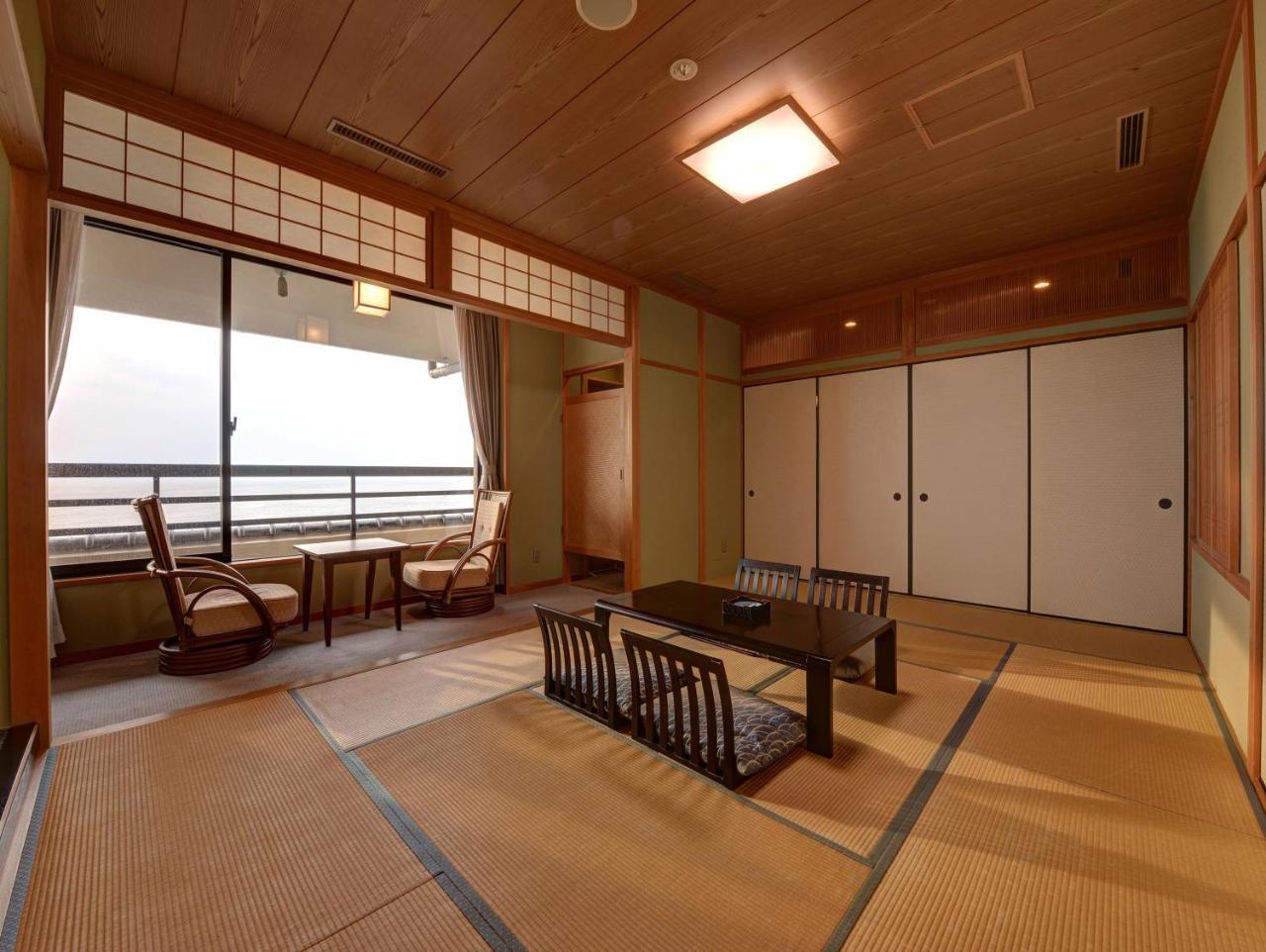 Watatsumino Yado Hotel Awaji Luaran gambar
