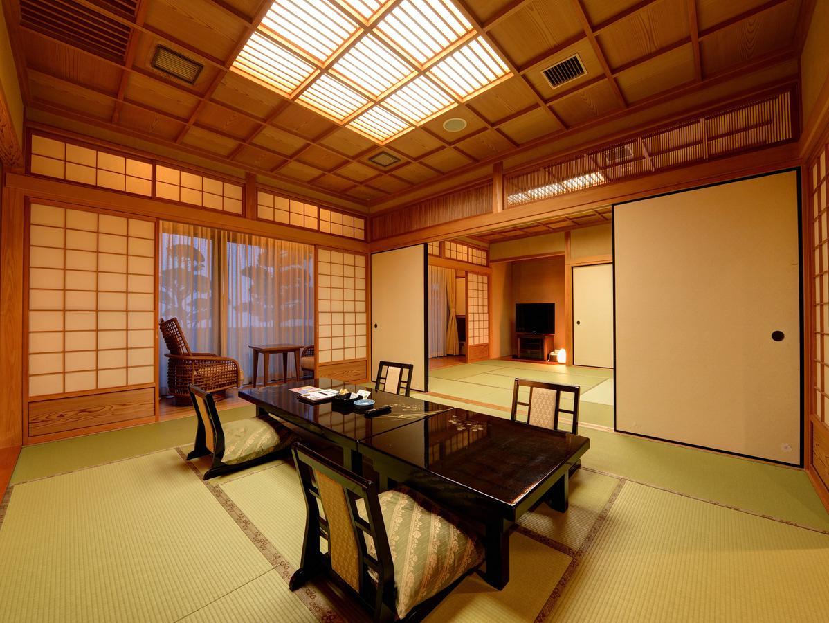 Watatsumino Yado Hotel Awaji Luaran gambar